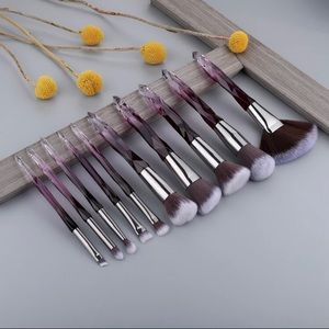 Crystal makeup brushes